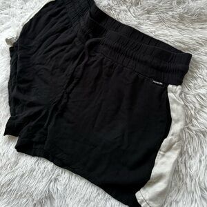 Hurley Women’s Size L Shorts